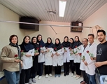 تجلیل از پرسنل آزمایشگاه به مناسبت روز علوم  آزمایشگاهی 